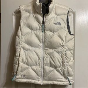 White North Face 550 vest